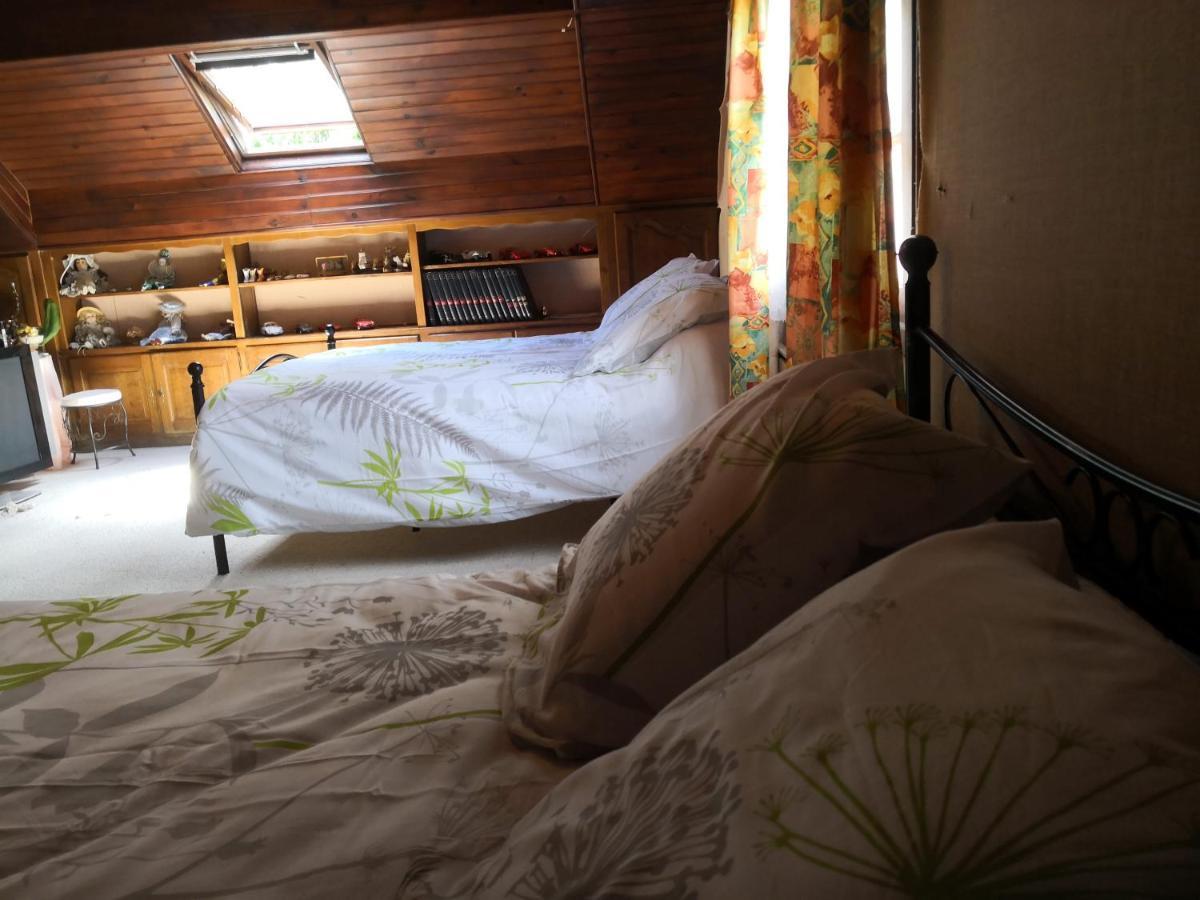 Bed and Breakfast Au Jardin Fleuri Secondigny Exteriér fotografie